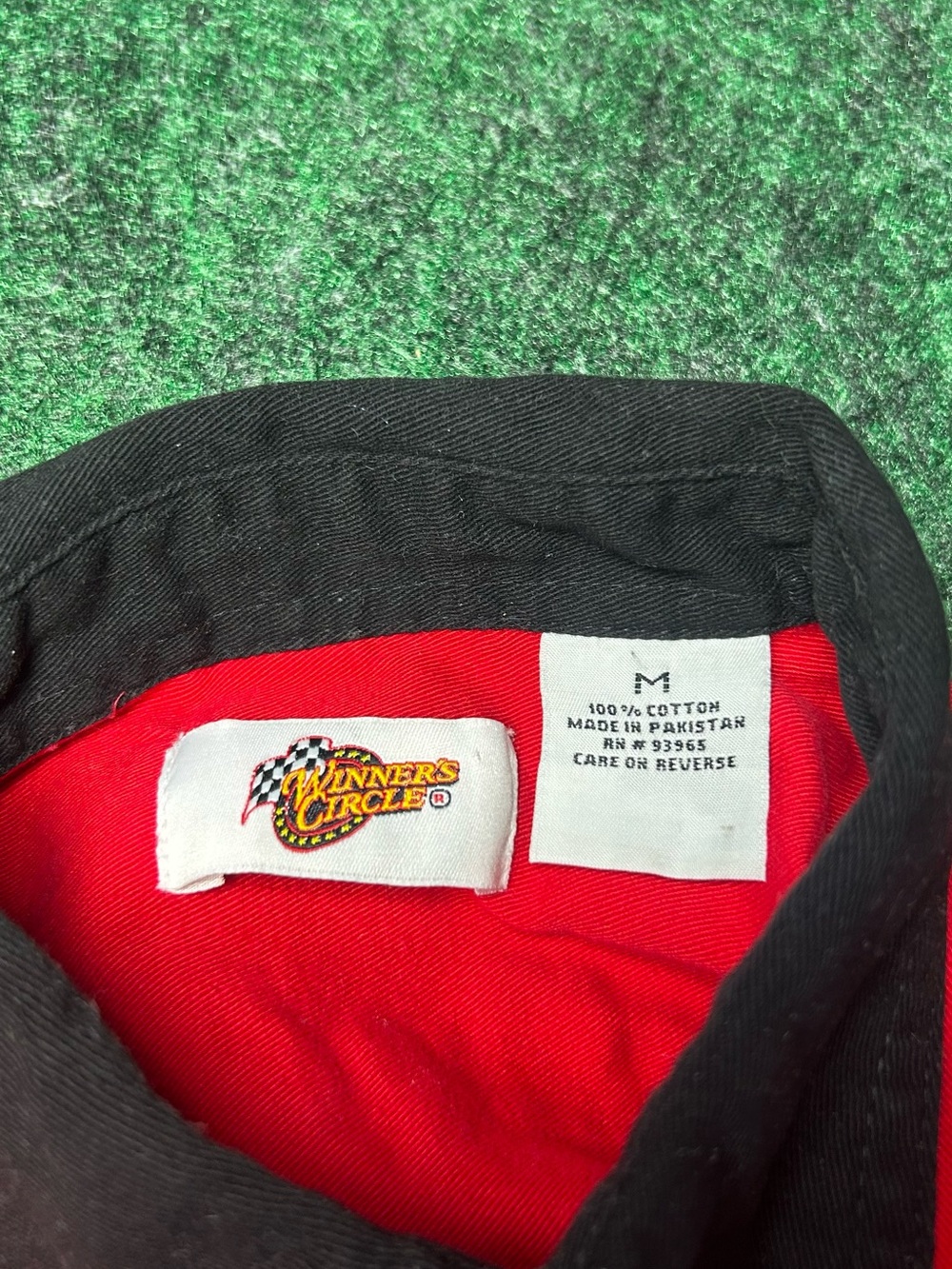 Budweiser Racing Button Up Red Black Boxy Fit - Picture 3 of 4